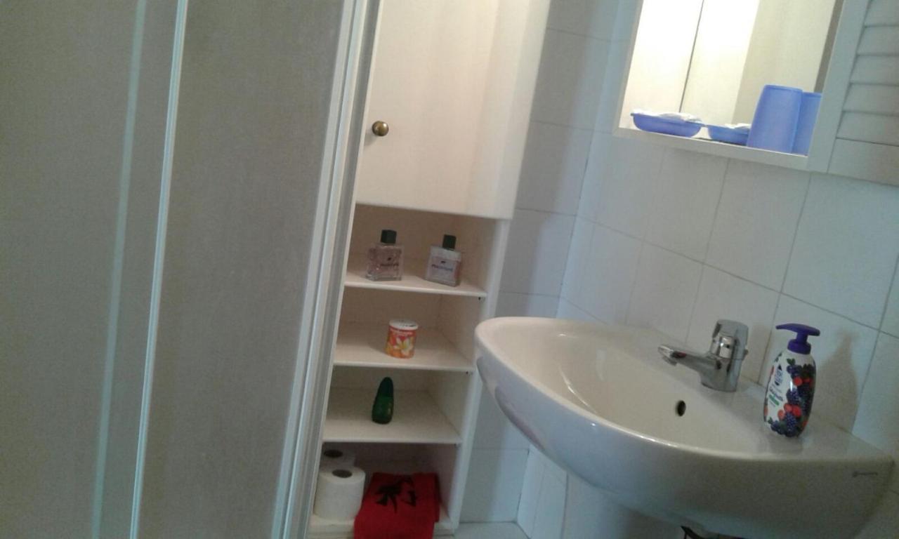 Il Gabbiano Di Pieve Bed & Breakfast เปียเว ลิกูเร ภายนอก รูปภาพ