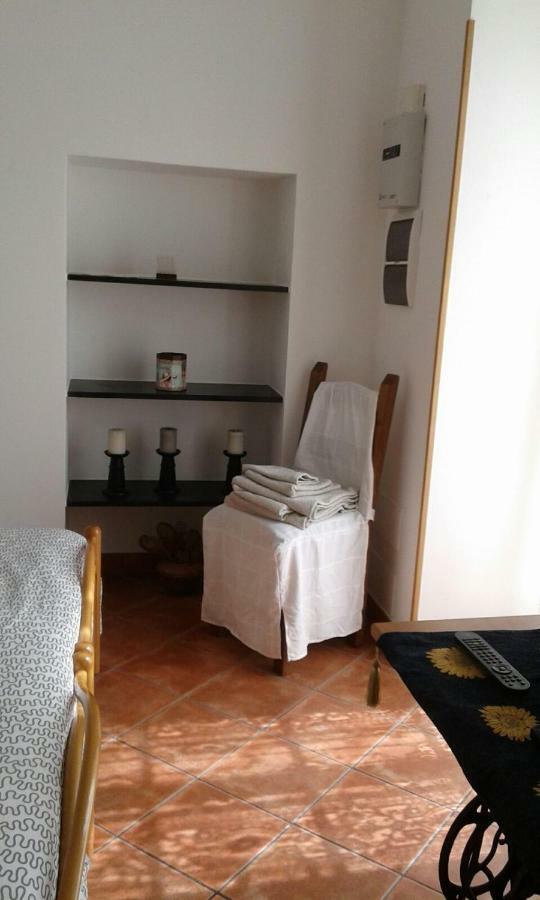 Il Gabbiano Di Pieve Bed & Breakfast เปียเว ลิกูเร ภายนอก รูปภาพ